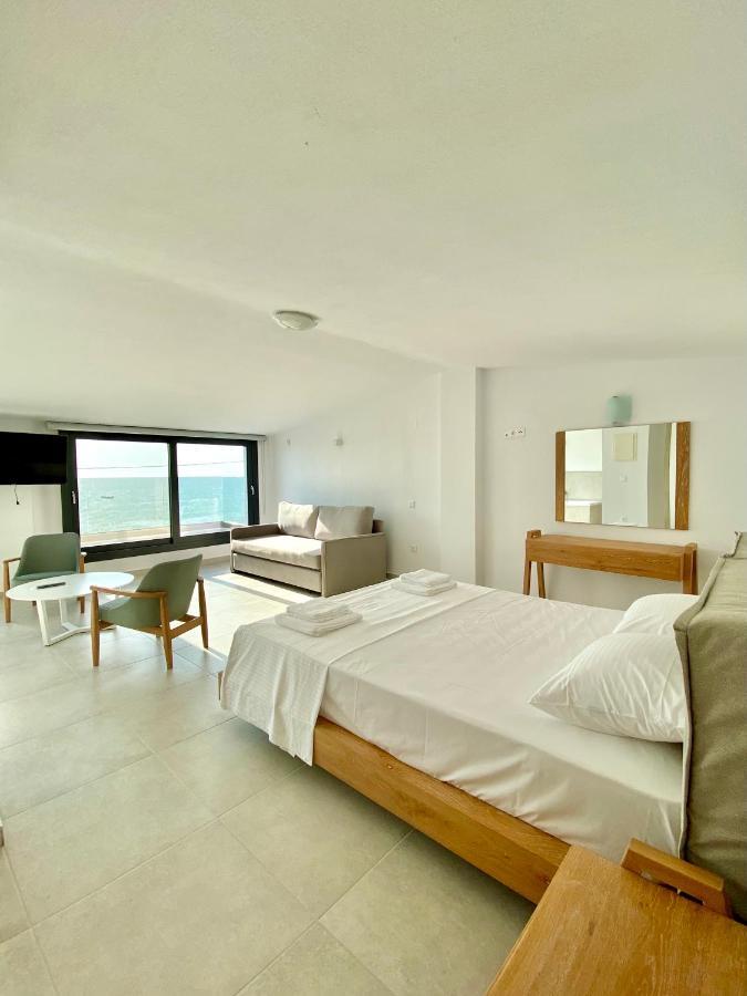 Vit'S Sea Villa Siviri Exterior photo