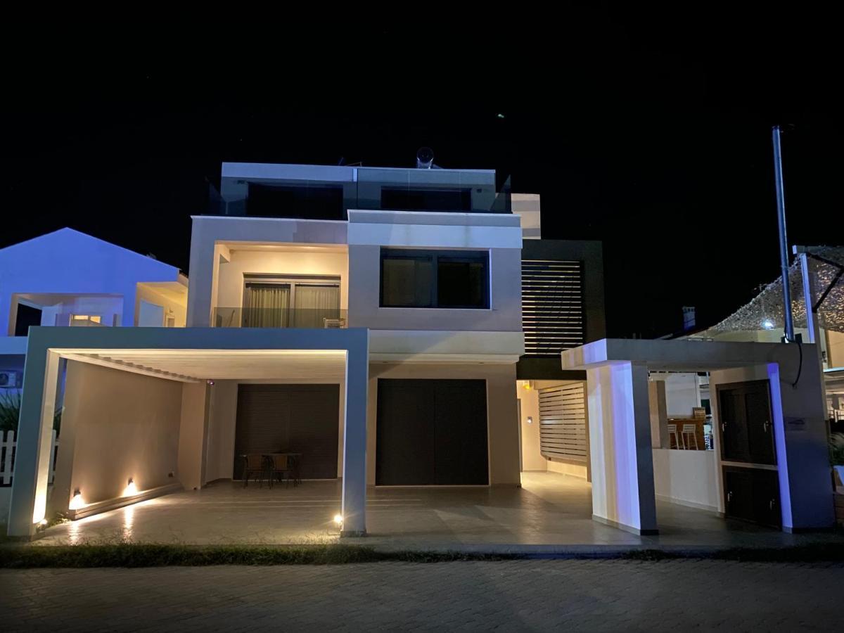 Vit'S Sea Villa Siviri Exterior photo